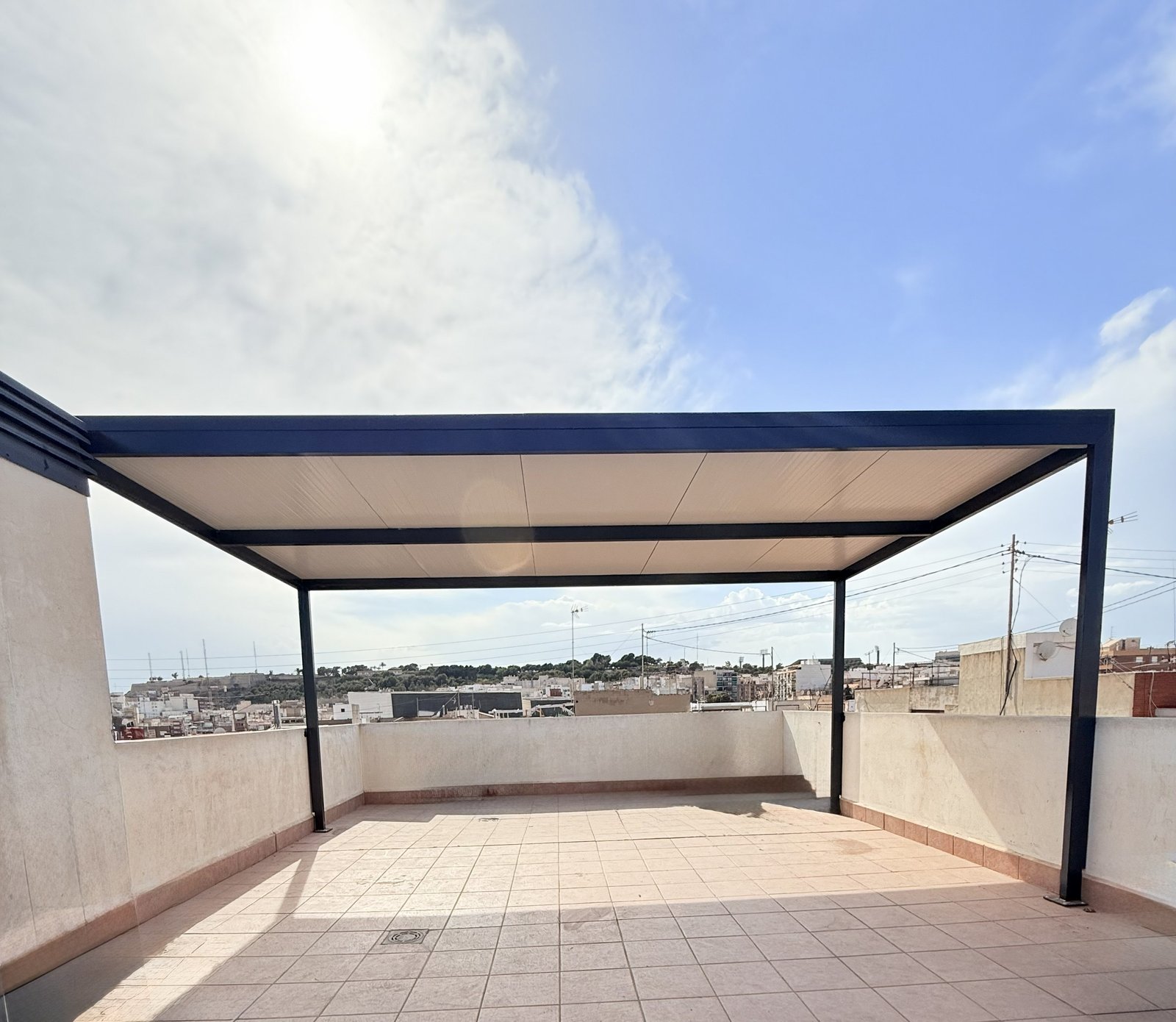 Pérgola metálica – vista 05