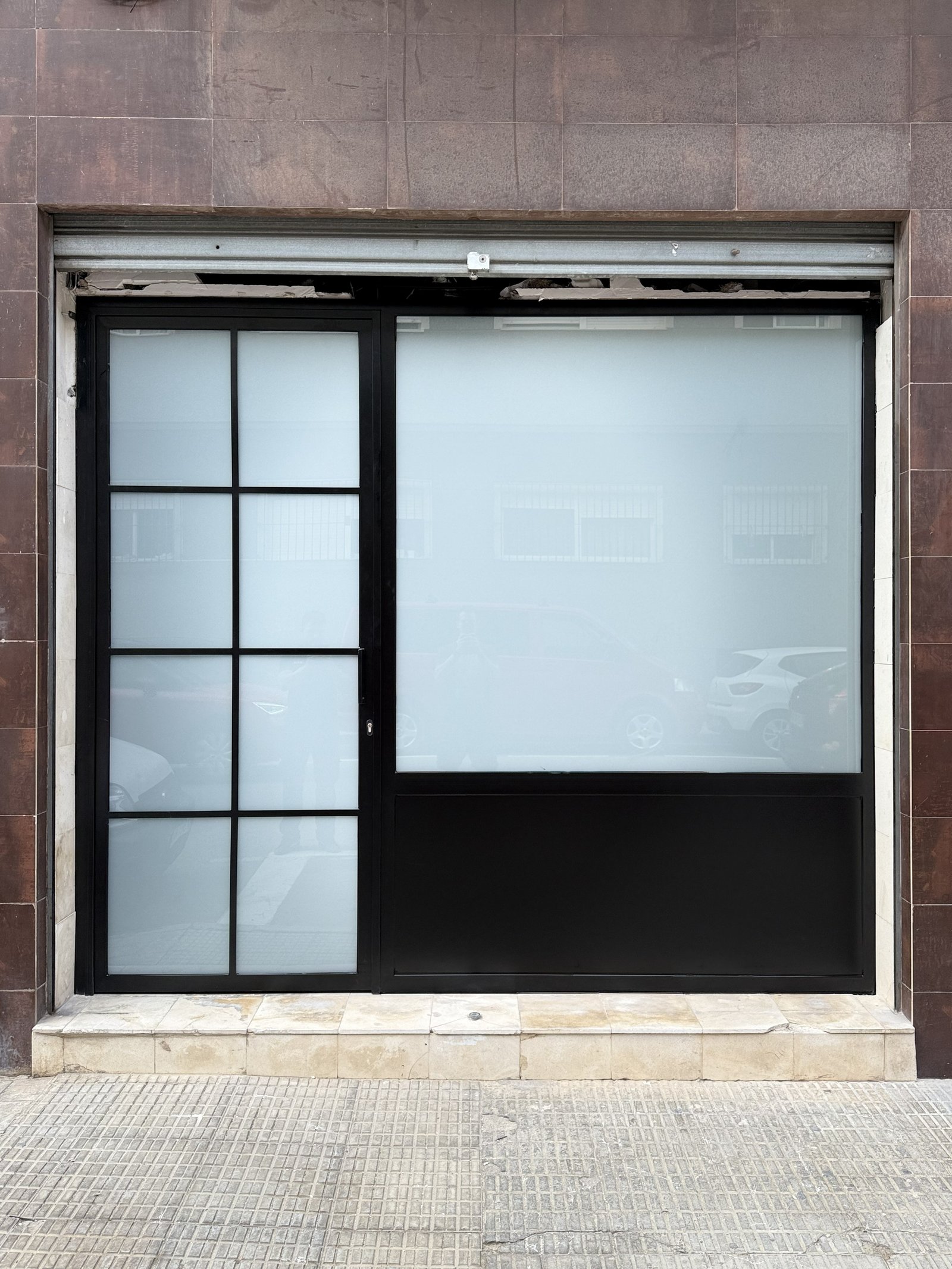 Puerta de comunidad – vista 04